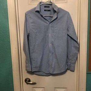 Izod men’s button up